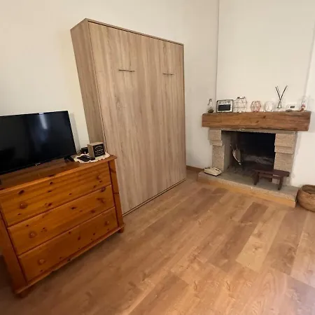 Location Atypique Village * Olmeto (Corsica)