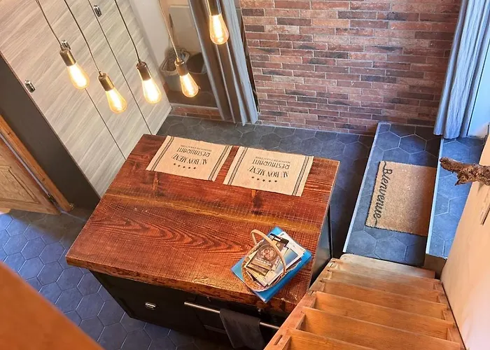 Location Atypique Village Olmeto (Corsica)